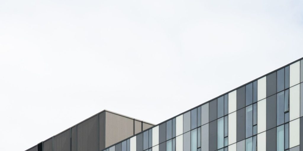 This article explains how to make sense of the fast-moving 2026 technology landscape by focusing on the companies behind the headlines. It covers the main legal...